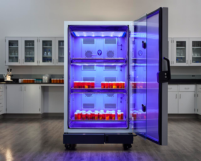 Thermo Scientific™ Heratherm™ Environmental Chamber Thermo Scientific™ Heratherm™ Environmental Chamber